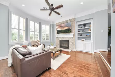 2008 Helena Street, Houston, TX 77002 - Photo 11