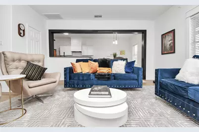 6715 Plum Springs Lane, Richmond, TX 77469 - Photo 3