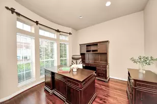 3531 Urban Woods Trail, Houston, TX 77008 - Photo 3