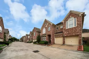 3531 Urban Woods Trail, Houston, TX 77008 - Photo 7