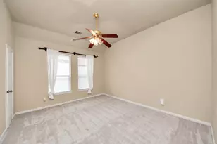 3531 Urban Woods Trail, Houston, TX 77008 - Photo 37