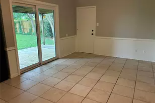 7414 Marinette Dr, Houston, TX 77074 - Photo 11
