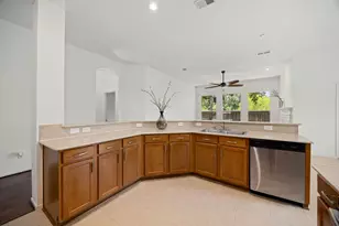 25030 Emporia Point Ct, Katy, TX 77494 - Photo 15