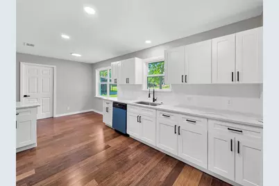 13595 Leaning Oaks Drive, Beaumont, TX 77713 - Photo 21