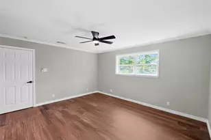 13595 Leaning Oaks Dr, Beaumont, TX 77713 - Photo 25