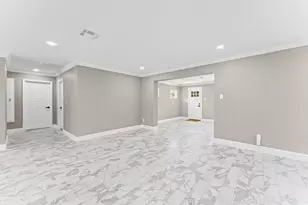 7718 Dillon St, Houston, TX 77061 - Photo 19