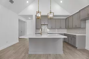 31218 Riley Hts Dr, Fulshear, TX 77441 - Photo 5