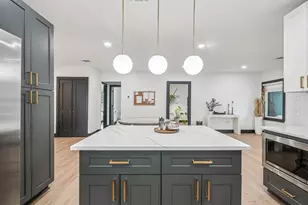 1005 Sue St, Houston, TX 77009 - Photo 11