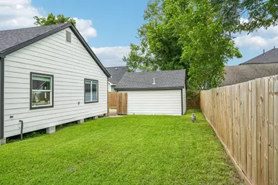 1005 Sue Street, Houston, TX 77009 - Photo 27