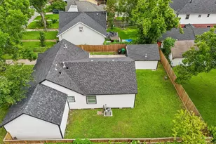 1005 Sue St, Houston, TX 77009 - Photo 33