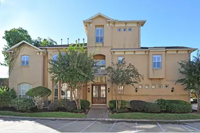 6215 Sutherland Square, Houston, TX 77081 - Photo 1