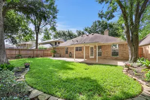 8910 Driftstone Dr, Spring, TX 77379 - Photo 25