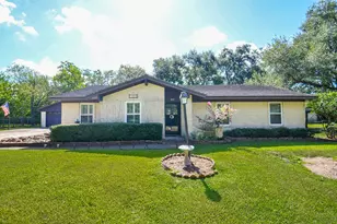3207 Hamm Rd, Pearland, TX 77581 - Photo 1