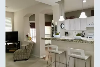 3 Spiral Vine Circle, The Woodlands, TX 77381 - Photo 7