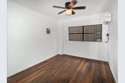 176 Barracuda Street #B, Bayou Vista, TX 77563 - Photo 7