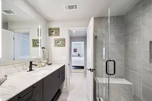 1701 Hermann Dr, Houston, TX 77019 - Photo 13