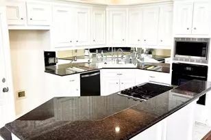 807 Kipp Ave, Kemah, TX 77565 - Photo 3