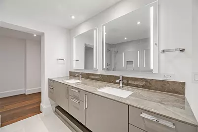 1701 Hermann Drive #34L, Houston, TX 77004 - Photo 21