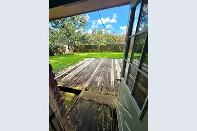219 Carnation Street, Lake Jackson, TX 77566 - Photo 11