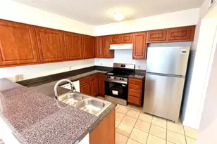 11983 Bob White Dr, Houston, TX 77035 - Photo 3