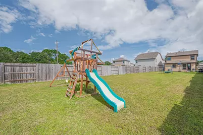 602 Willow Briar Drive, Houston, TX 77090 - Photo 49