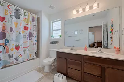 602 Willow Briar Drive, Houston, TX 77090 - Photo 27