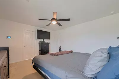 602 Willow Briar Drive, Houston, TX 77090 - Photo 37