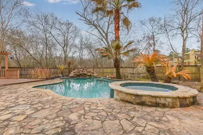 503 Independence Drive, Friendswood, TX 77546 - Photo 9