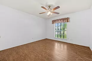 8834 Sandstone St, Houston, TX 77036 - Photo 19