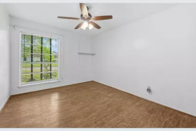 8834 Sandstone Street, Houston, TX 77036 - Photo 19