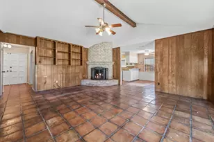 8834 Sandstone St, Houston, TX 77036 - Photo 7