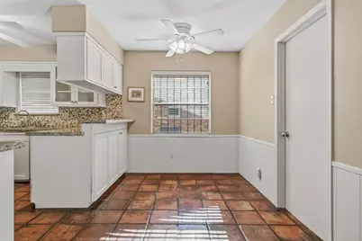 8834 Sandstone Street, Houston, TX 77036 - Photo 11