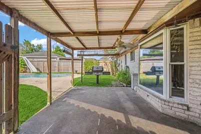8834 Sandstone Street, Houston, TX 77036 - Photo 23