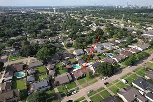 8834 Sandstone St, Houston, TX 77036 - Photo 27