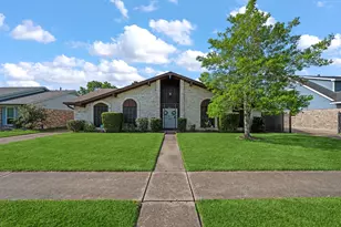 8834 Sandstone St, Houston, TX 77036 - Photo 1