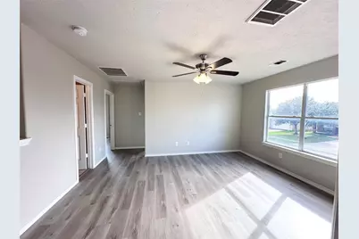 6927 Pheasant Oak Drive, Houston, TX 77083 - Photo 7