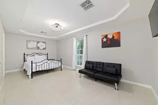 617 Frisco St, Houston, TX 77022 - Photo 13