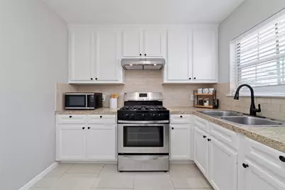 617 Frisco Street, Houston, TX 77022 - Photo 11