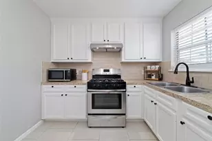 617 Frisco St, Houston, TX 77022 - Photo 11