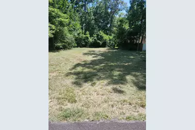 288 Apple Valley Drive, Panorama Village, TX 77304 - Photo 5