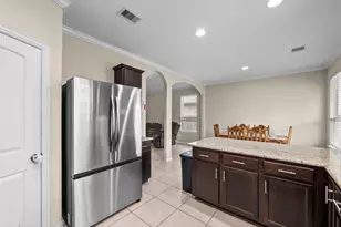 2245 Maple Point Dr N, Conroe, TX 77301 - Photo 7