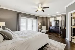 8418 Oak Leaf Point Dr, Houston, TX 77055 - Photo 7