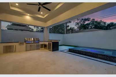 13034 Memorial Drive, Houston, TX 77079 - Photo 15