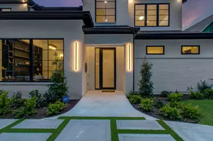 13034 Memorial Dr, Houston, TX 77079 - Photo 9