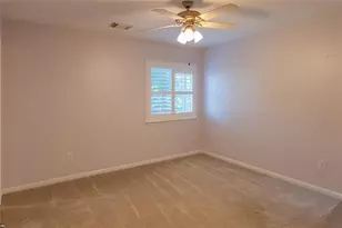 111 Regan Mead Ct, The Woodlands, TX 77382 - Photo 19