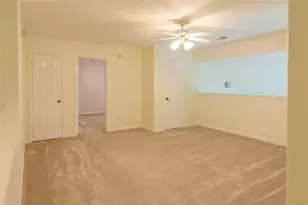 111 Regan Mead Ct, The Woodlands, TX 77382 - Photo 21