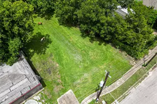 5507 Perkins St, Houston, TX 77020 - Photo 1