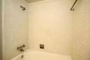 1731 Commonwealth St, Houston, TX 77006 - Photo 21