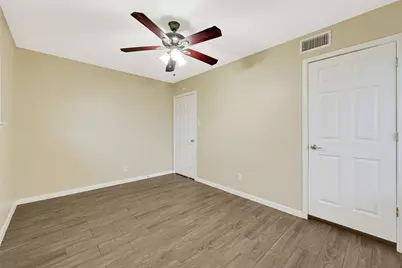 1407 Avenue I, Houston, TX 77587 - Photo 11