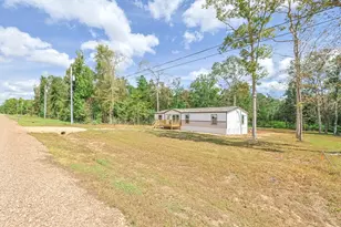 670 Wood Haven, Livingston, TX 77351 - Photo 45